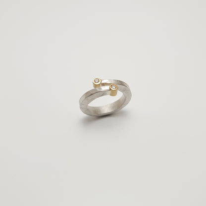 Ring from the forJa collection.