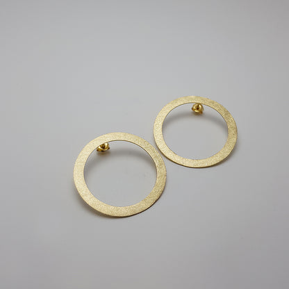 Earrings from the aRos collection